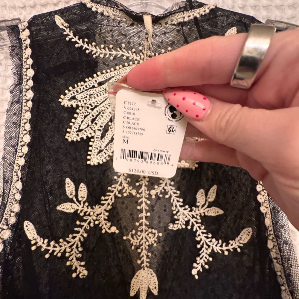 Free people Black Sheer Vest with White Embroidery by Black - Picture 4 of 4